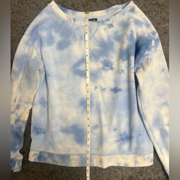Blue Tie Dye Thermal! - Picture 11 of 14